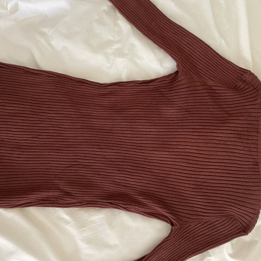 DISSH Size 6 Button Brown, Collared Shirt, Ribbed - Picture 2 of 3